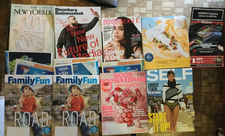 ⛪️ The New Yorker 📫 Bloomberg BusinessWeek 👙 Teen Vogue 🌷 Coldwater Creek 🚬 RedSeal coupon 👩‍👩‍👧‍👦 Family Fun 📝 Good Housekeeping 💈 SELF 🙎
