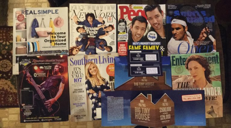 📬8-25-2017 Free mail 🔨Real Simple 🗽New York 👩‍👧People 🎾Sports Illustrated 🎸AMS 👙Southern Living 🚬Pall Mall coupons 🎭Entertainment weekly 📚