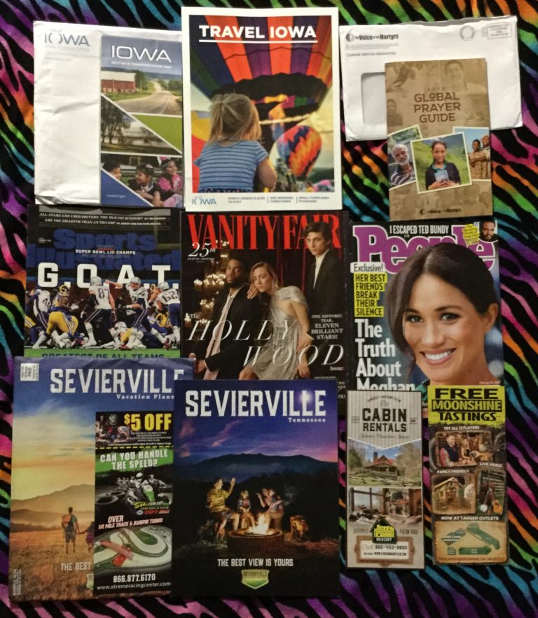 📬02-08-2019 FREE mail 🗺 IOWA travel guide & map ⛪📖 2019 Global Prayer Guide from The Voice of the Martyrs 🏈 Sports Illustrated 👪 People🌟  Vanity Fair 🔥Sevierville Tennessee travel guides with discounts 📚