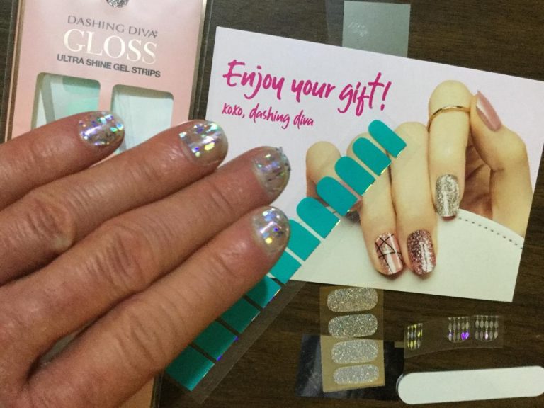 Free #DashingDivaGloss Ultra Shine Gel Strips