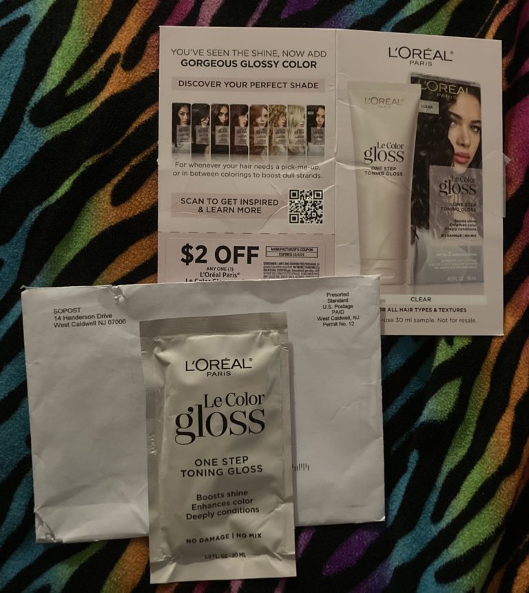 Free L’Oréal Paris  Le Color Gloss Sample