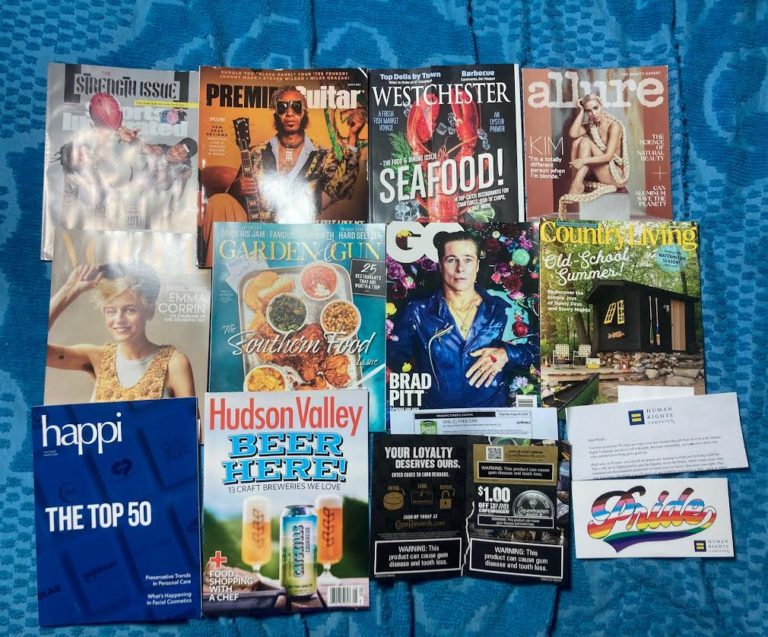 📬 7-15-2022 FREE mail 🏈 Sports Illustrated 🎸 Premier Guitar 🦀 Westchester 👙 Allure 🎨 Vogue 🔫 Garden & Gun 🌹 GQ 🌳 Country Living 🙋 Happi 🍻 Hudson Valley 😋 Free Serious Bean coupon 🚭 Copenhagen coupon 🌈 Free Pride Sticker from Human Rights Campaign 📚