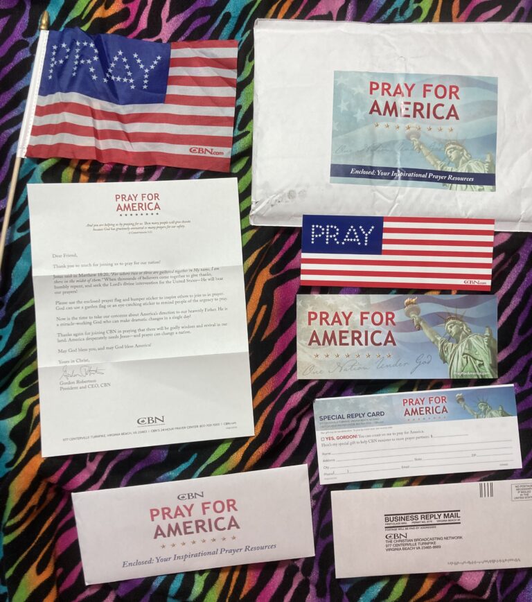 Free Pray Sticker
