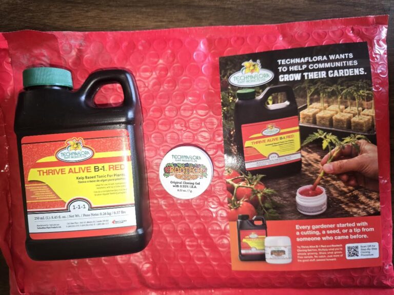 Free   Technaflora and Rootech  Plant Stater Kit